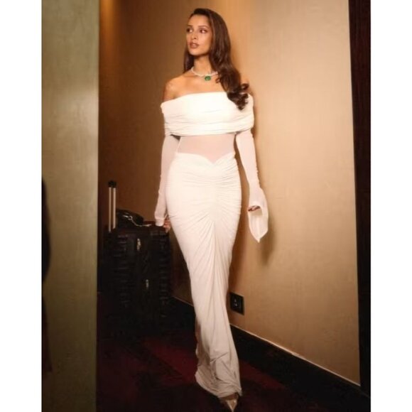 Deme by Gabriella Jolene Gown in Off White X-Small New Womens Maxi Dress - Picture 16 of 17